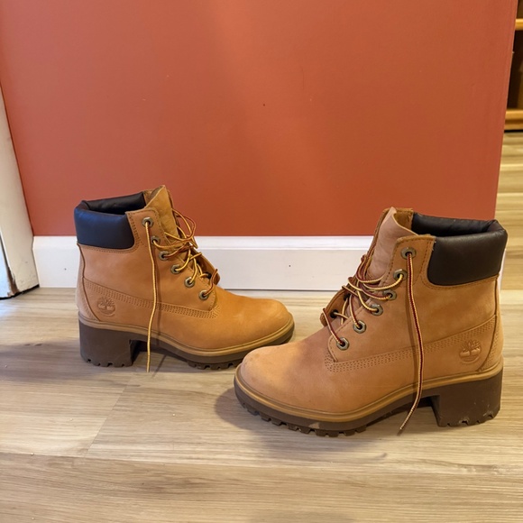 Brown timberland lace up boots - Picture 3 of 3